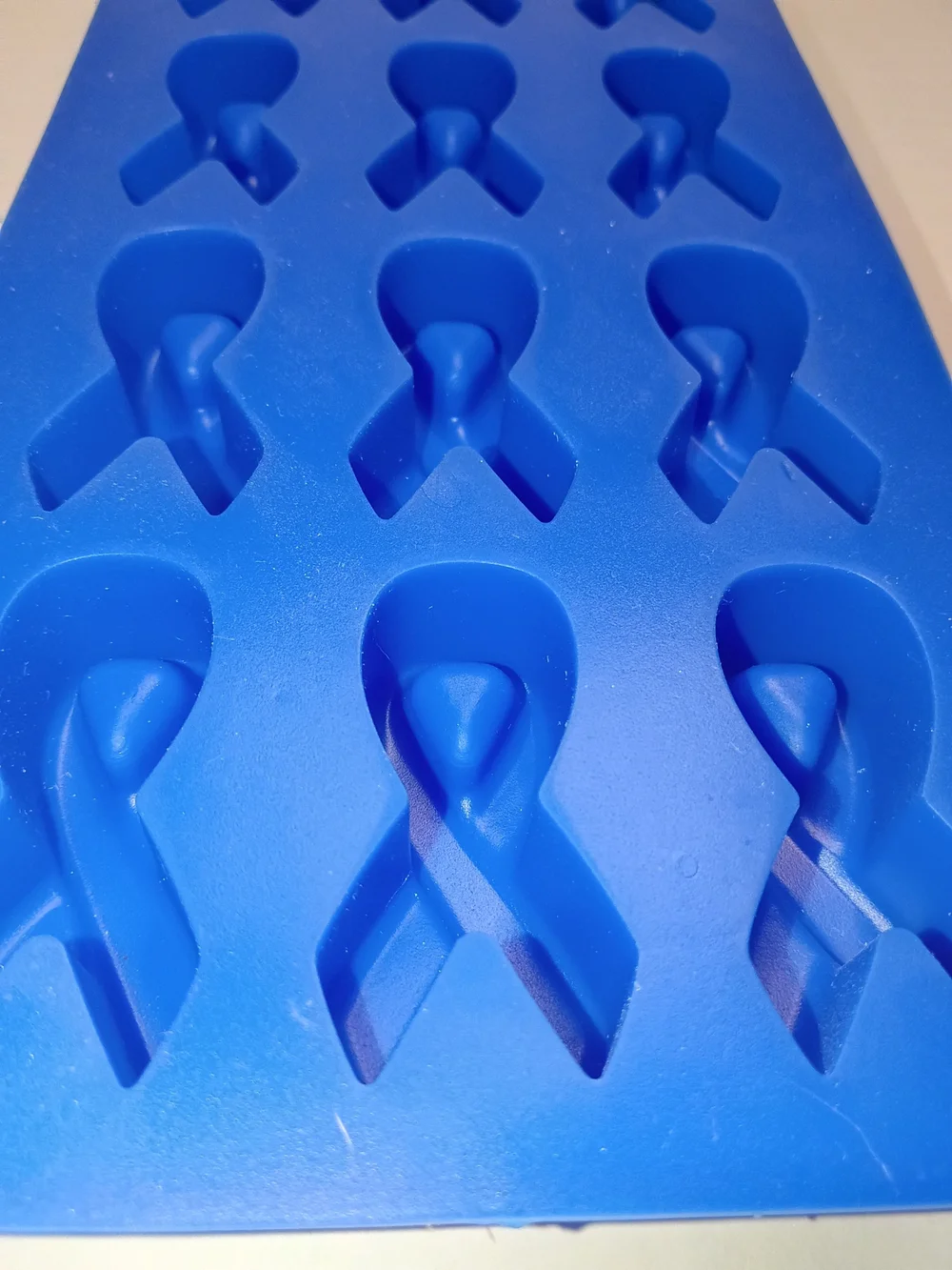 Awarness Ribbon Silicone Molds 12 units -5 tray Bundle
